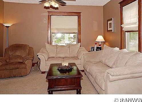 4th image of 1518 Stout Road