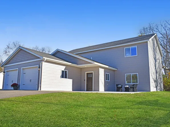 10 Deblock Dr, Crosby, MN 56441