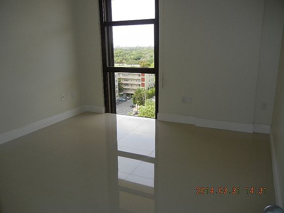 4th image of 600 Biltmore Way APT 1109