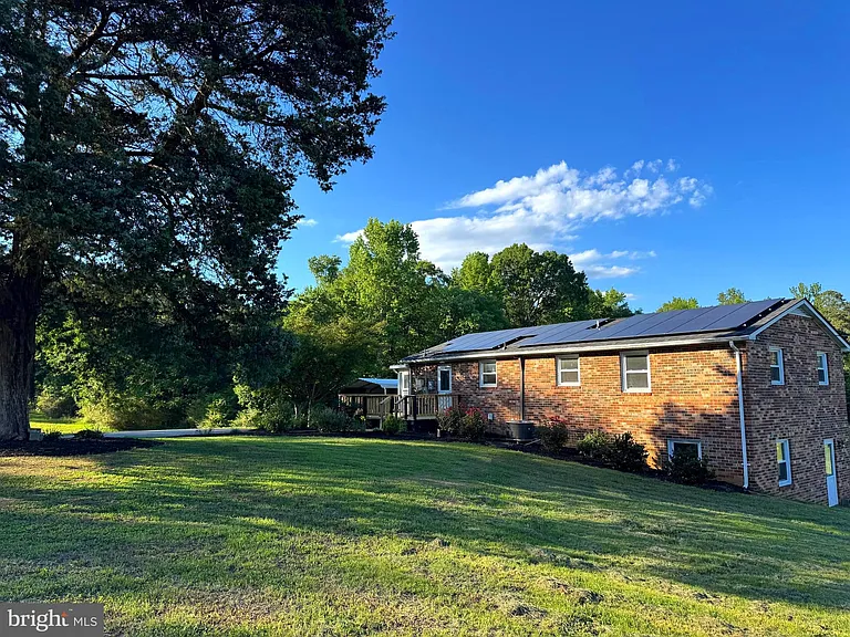 3925 Senior Ln — Photo 3