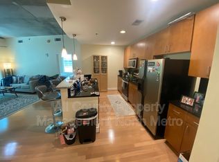 950 W Peachtree St #411, Atlanta, GA 30309