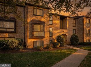 2000 Colts Neck Rd APT 22C, Reston, VA 20191
