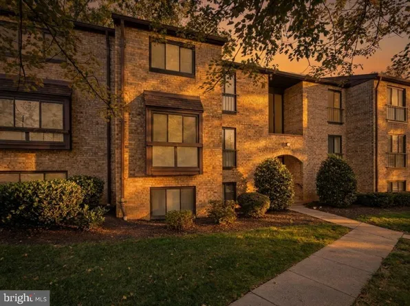 2000 Colts Neck Rd APT 22C, Reston, VA 20191