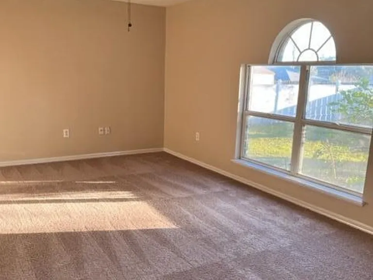 11228 Roman St — Photo 24