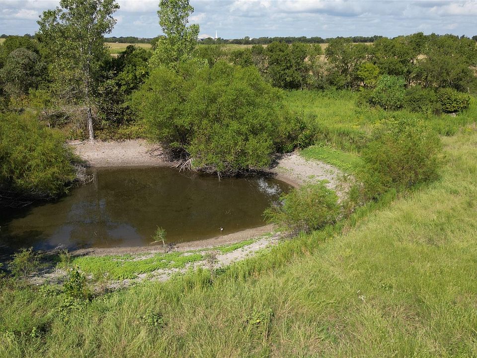 1st image of 1012 E Fm 93 Spur