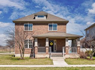230 Saint Johns St, Wyandotte, MI 48192