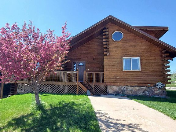 2nd image of 376 Gilmore Gulch Rd