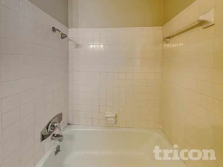 13622 Oak Breeze — Photo 16