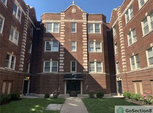 2828 E 78th St #1, Chicago, IL 60649