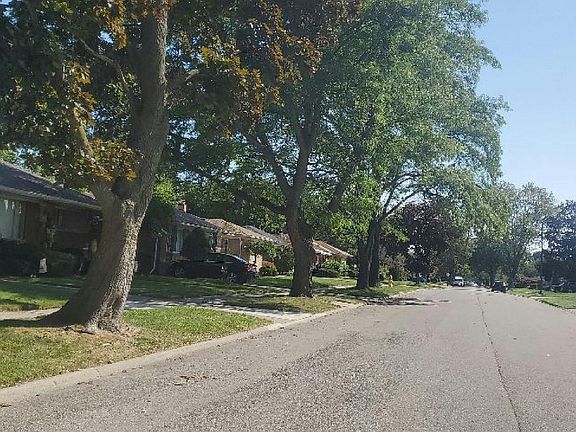 4th image of 16095 Veronica Ave