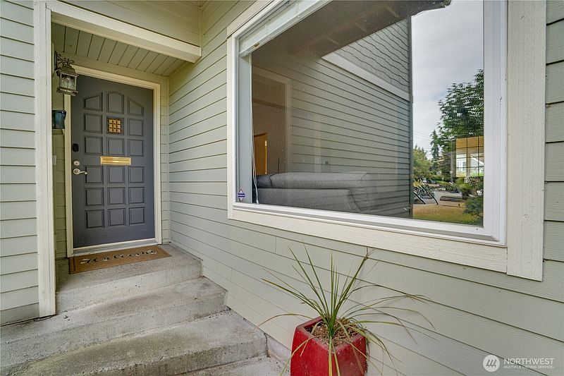 4th image of 4408 N 9th Street