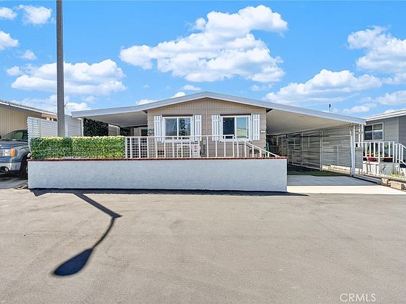 3rd image of 12618 3rd St #37