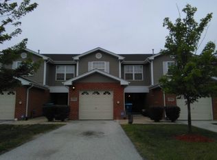 1884 Stonegate Dr, Calumet City, IL 60409