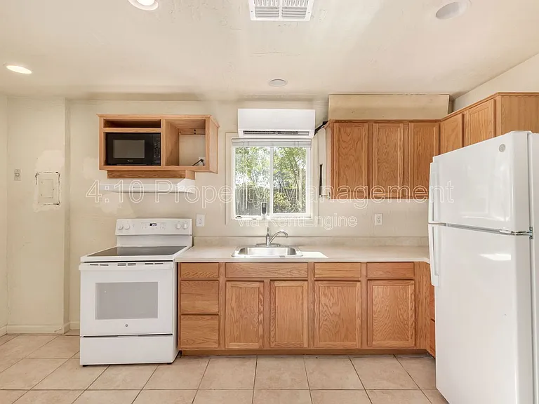 1626 W Taylor St #2 — Photo 6
