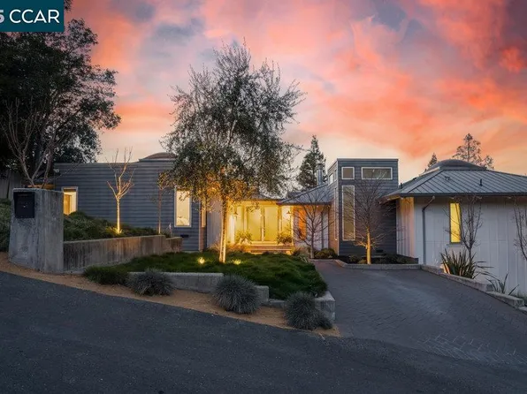 20 Highland Ct, Danville, CA 94526