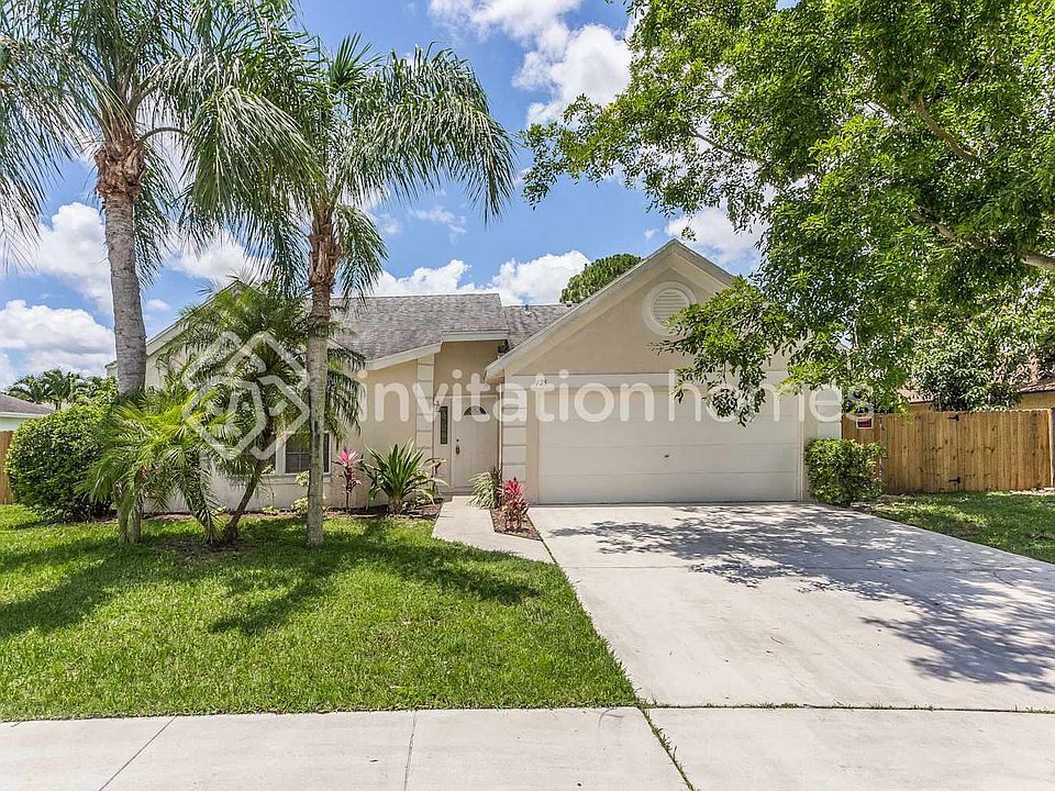 1st image of 125 Sherwood Dr