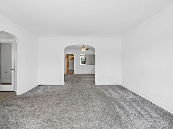 5th image of 2818 N Long Ave