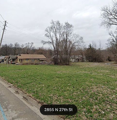 1st image of 2714 Longwood Ave