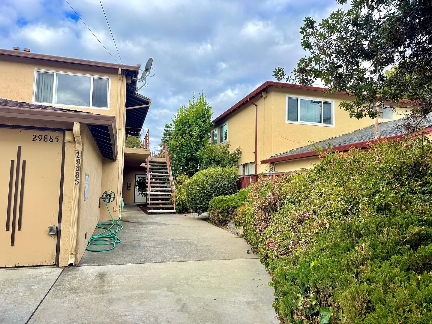 29885 Vanderbilt St. — Photo 2