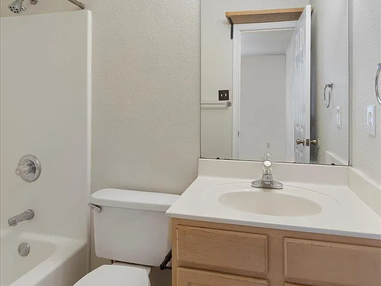 887 Sagewood Trl — Photo 17
