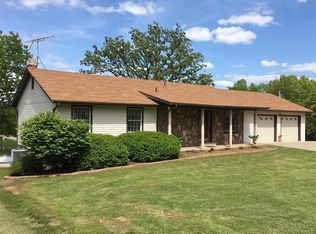 438 Champs Elysees Dr, Bonne Terre, MO 63628