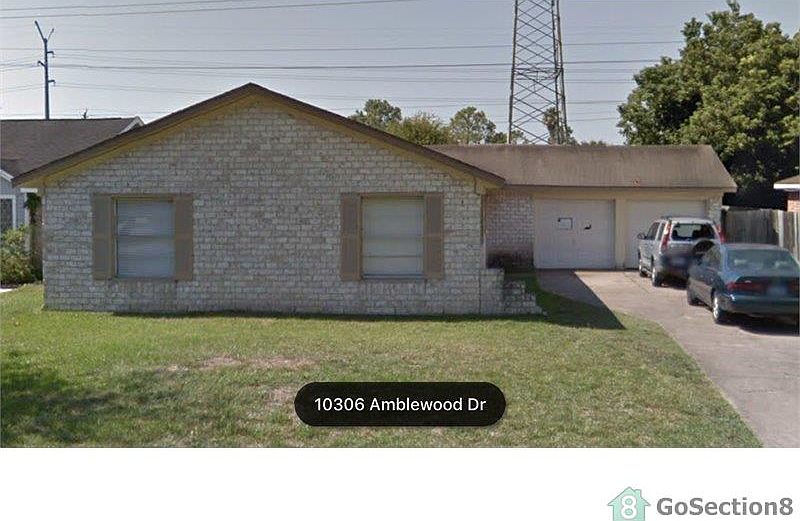 1st image of 10306 Amblewood Dr