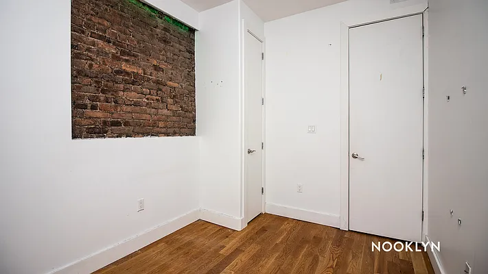 Rented by Nooklyn NYC LLC | media 11