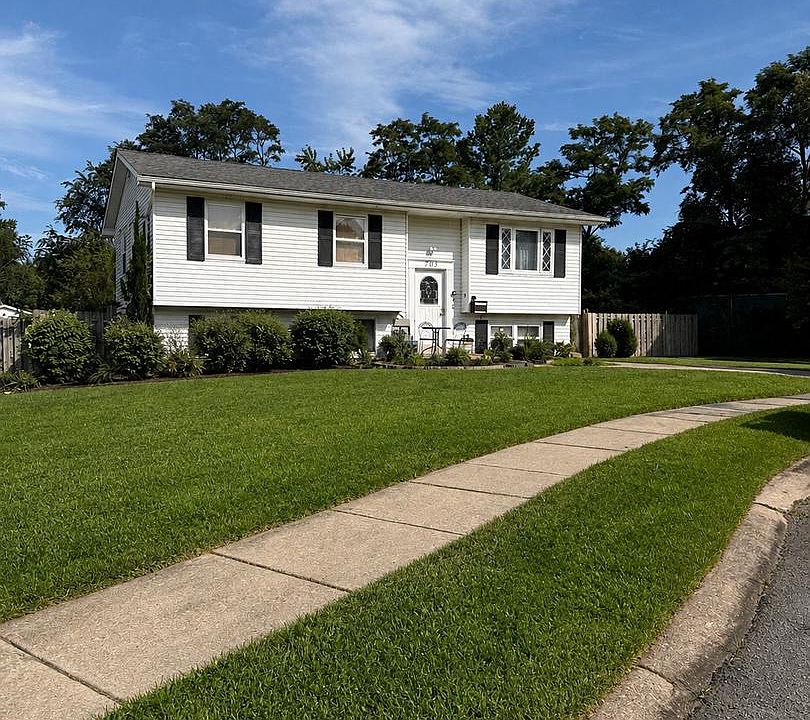 1st image of 705 Serenity Ct