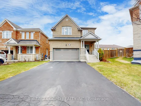 18 Kawana Rd, Brampton, ON L6Y 0W2