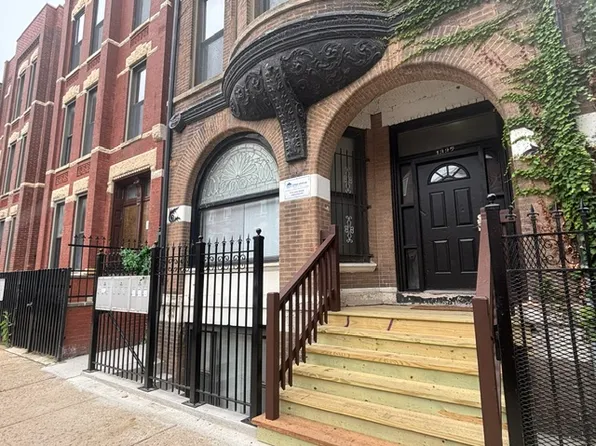 1337 W Huron St, Chicago, IL
