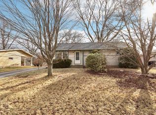 5313 W Goodrich Ln, Brown Deer, WI 53223