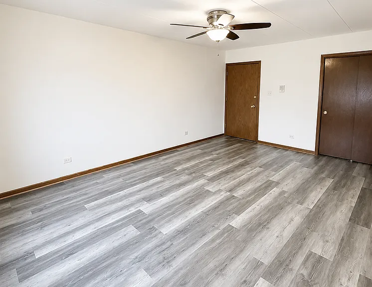 6360 Washington St #2B — Photo 3