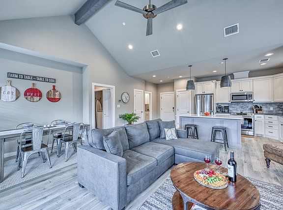 2nd image of 807 E Highway St #103
