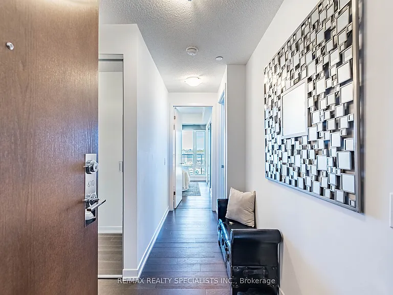 2560 Eglinton Ave W #610 — Photo 9