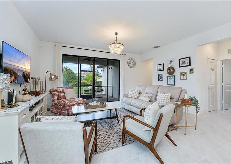 1st image of 5021 Florence DR