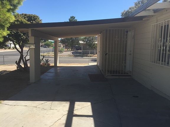2nd image of 3112 Sequoia Ave