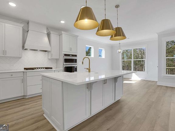 6th image of this home