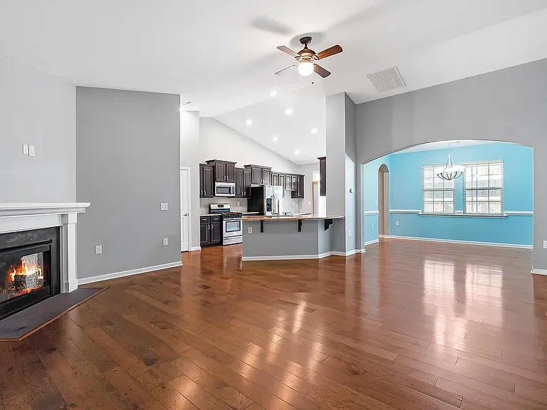502 Wellwater Ave — Photo 6