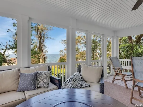 712 Sound Shore Road, Jamesport, NY 11947