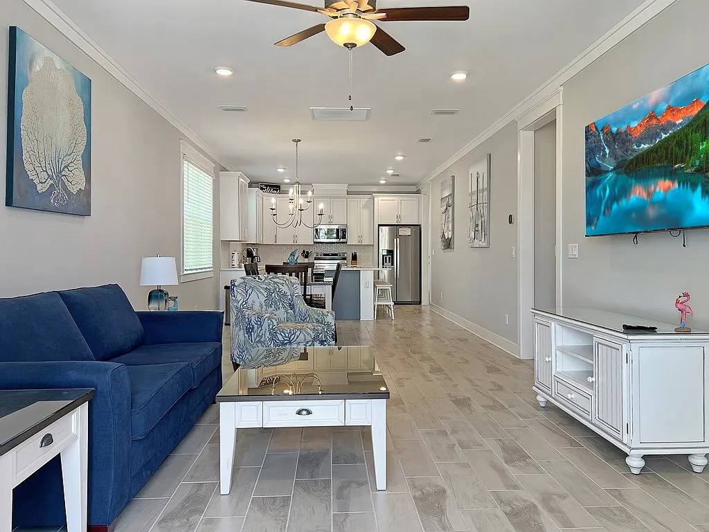3 bed, 1860 sqft, $3,500 — Photo 3