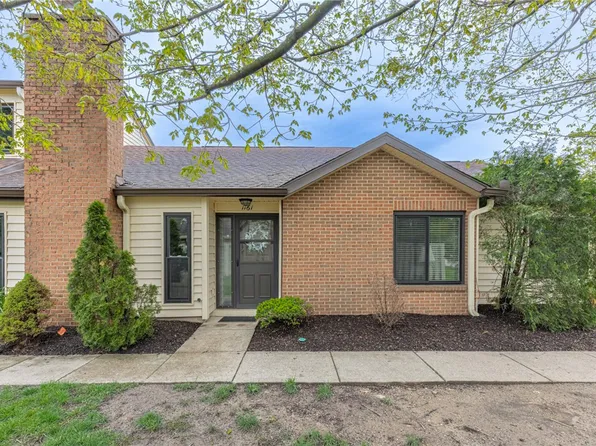 1161 Bournemouth Ct, Dayton, OH 45459