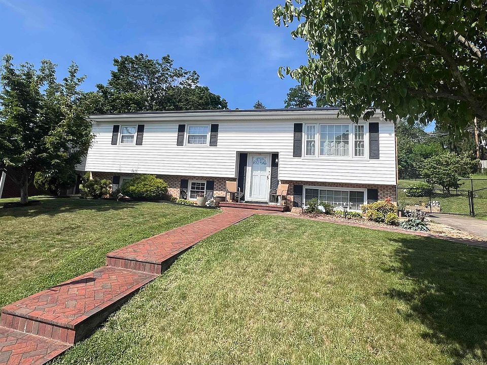 1st image of 308 Ann St