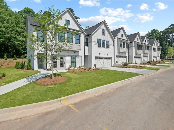 114 Briargate Dr, Johns Creek, GA 30097