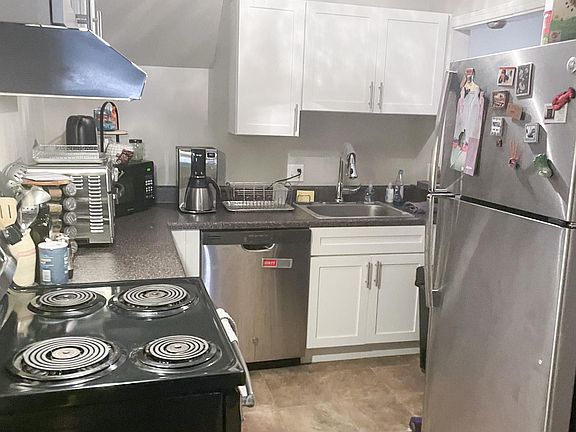 4th image of 1722 Grove Ave APT 1