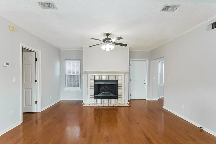 3801 Cedar Ave — Photo 5