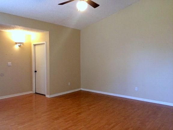 219656_4