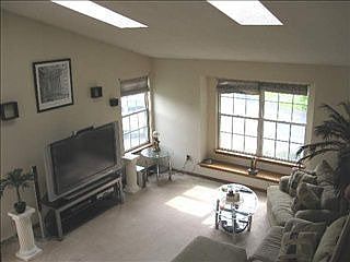 3rd image of 6 Palisade Ct