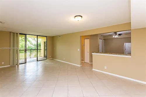 5721 Riverside Dr Photo 1