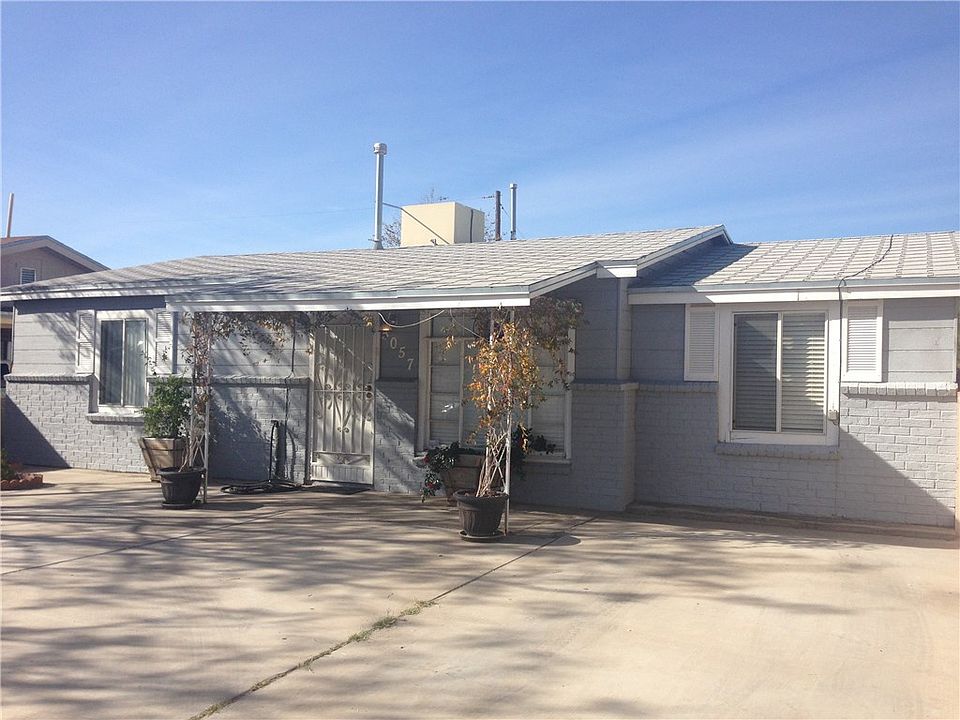 1st image of 5057 Crossroads Dr