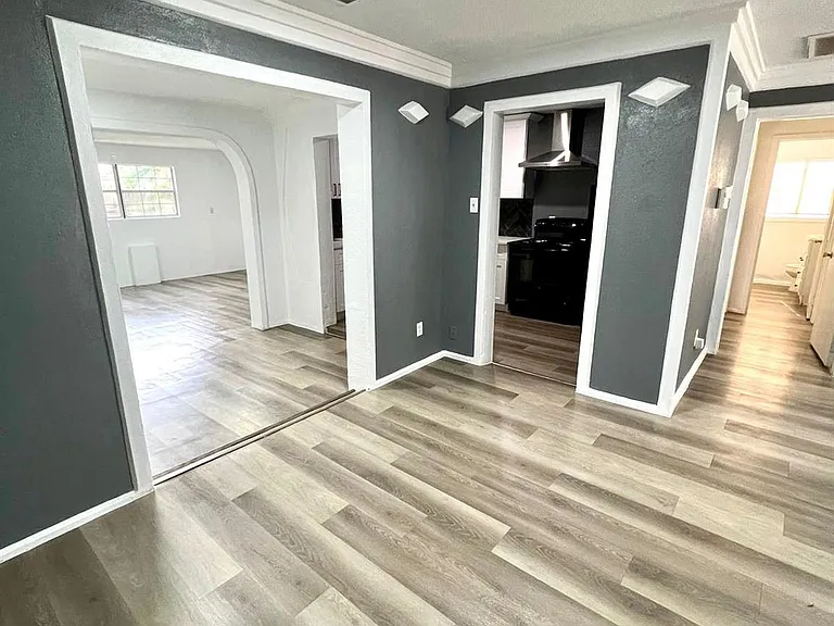 2107 Garvey Dr — Photo 8